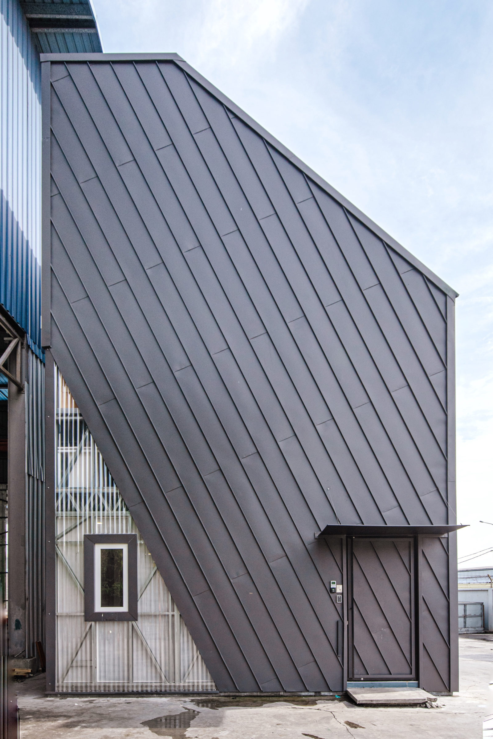 Slanting Layout Slanting Seam 。 斜縫 - | Core Design Workshop
